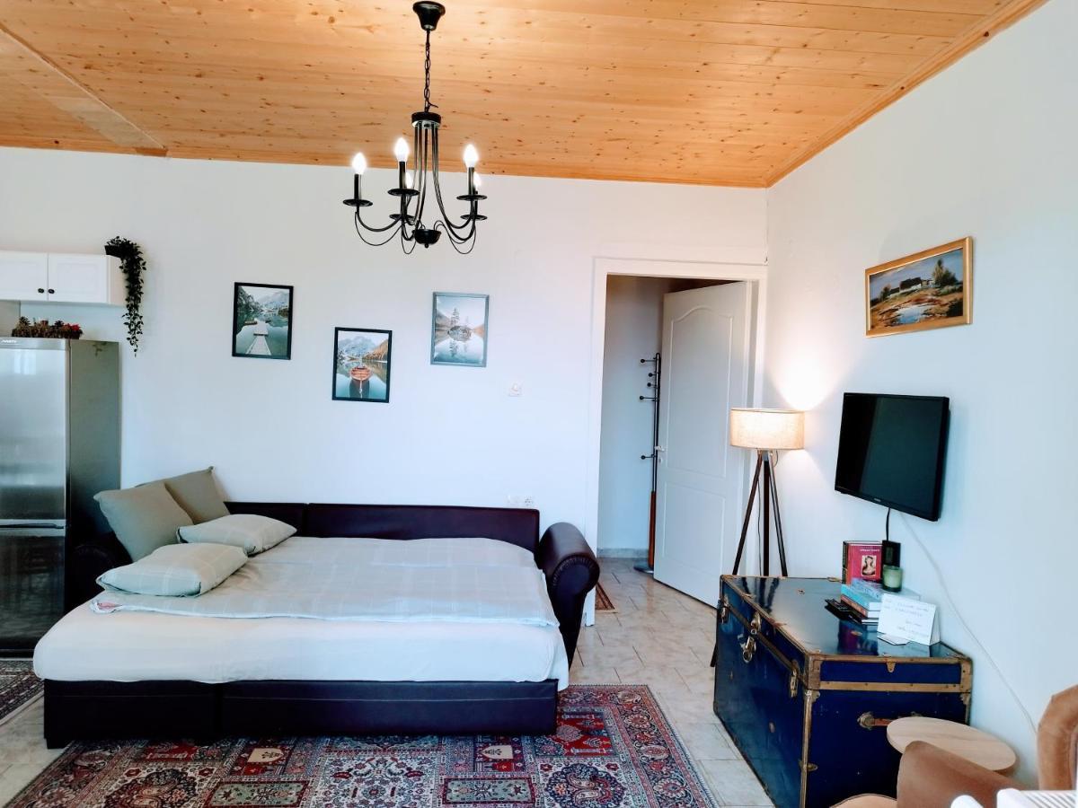Cozy Cottage For 4 Lavdhas Екстер'єр фото